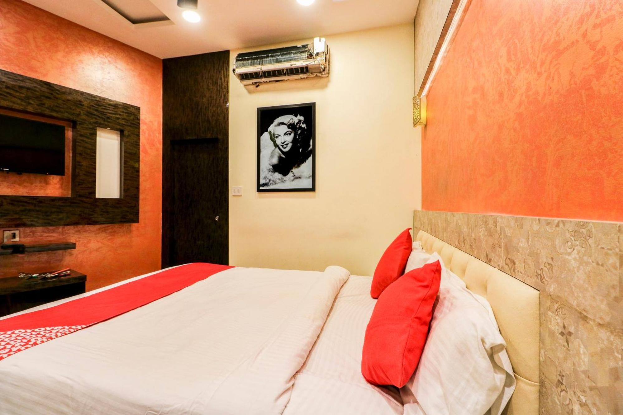 Hotel O Abi Inn Hotel Near Dhakuria Manipal Hospital כלכותה מראה חיצוני תמונה