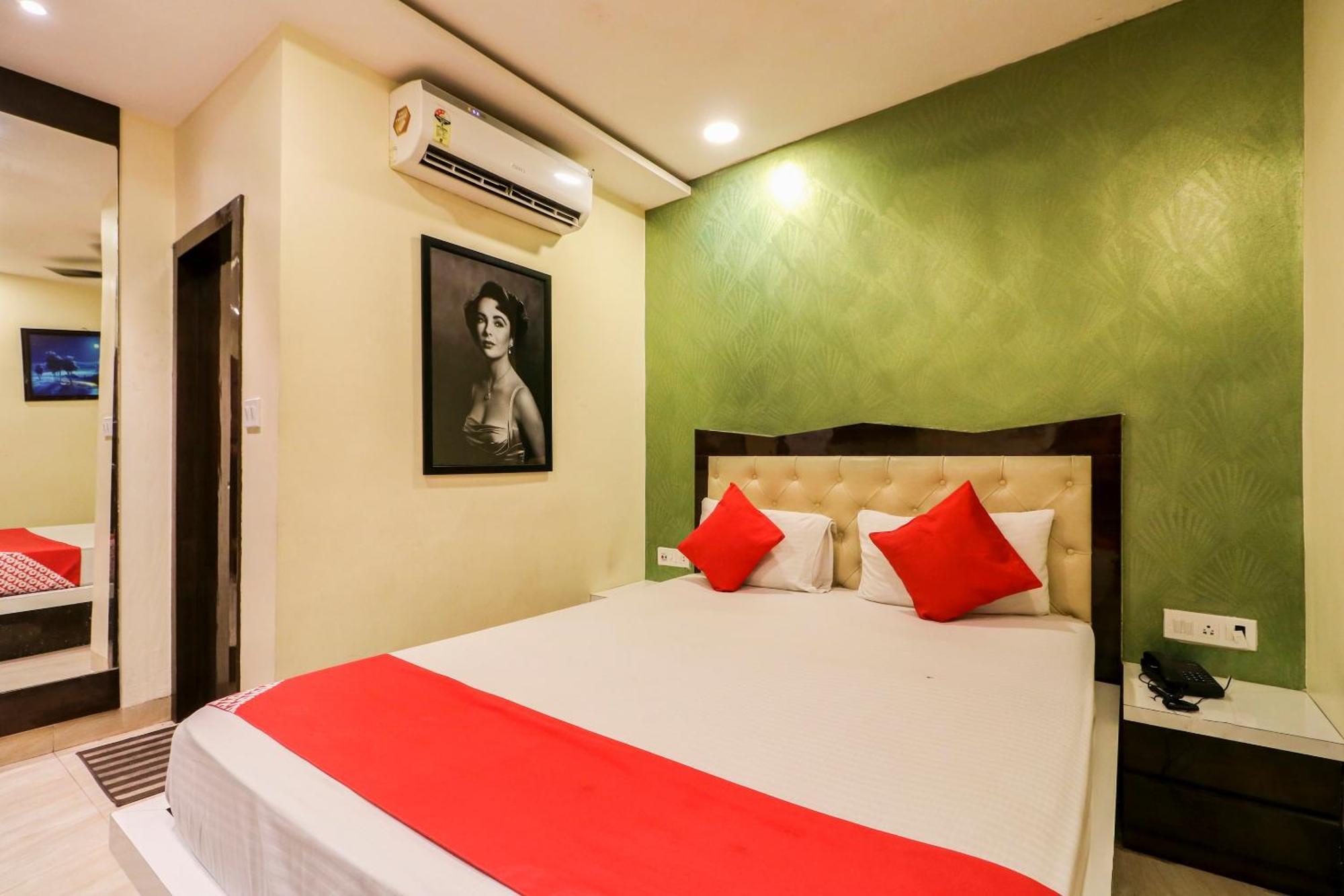 Hotel O Abi Inn Hotel Near Dhakuria Manipal Hospital כלכותה מראה חיצוני תמונה