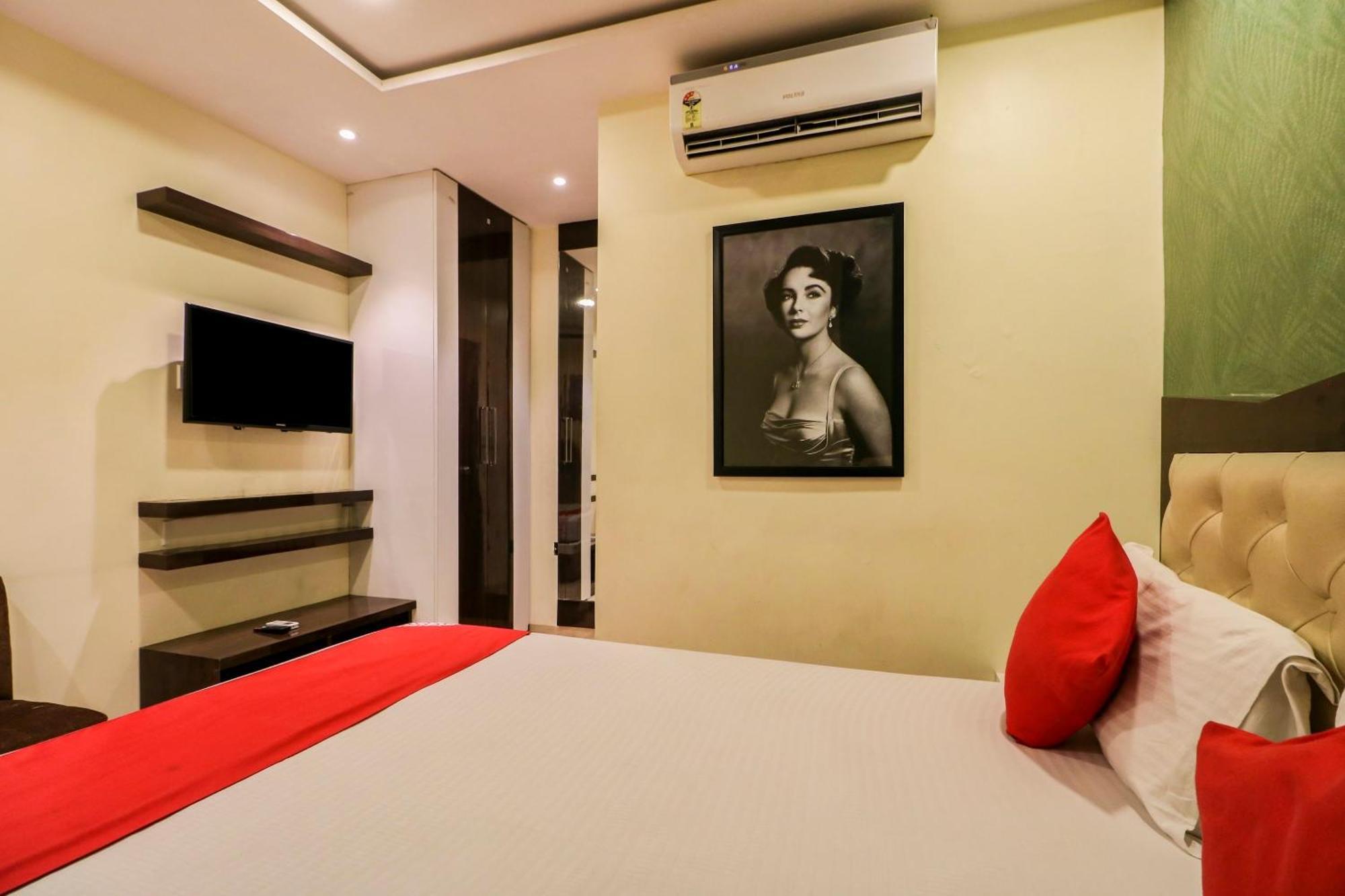 Hotel O Abi Inn Hotel Near Dhakuria Manipal Hospital כלכותה מראה חיצוני תמונה